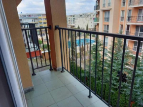 Studio in Sunny View Central
